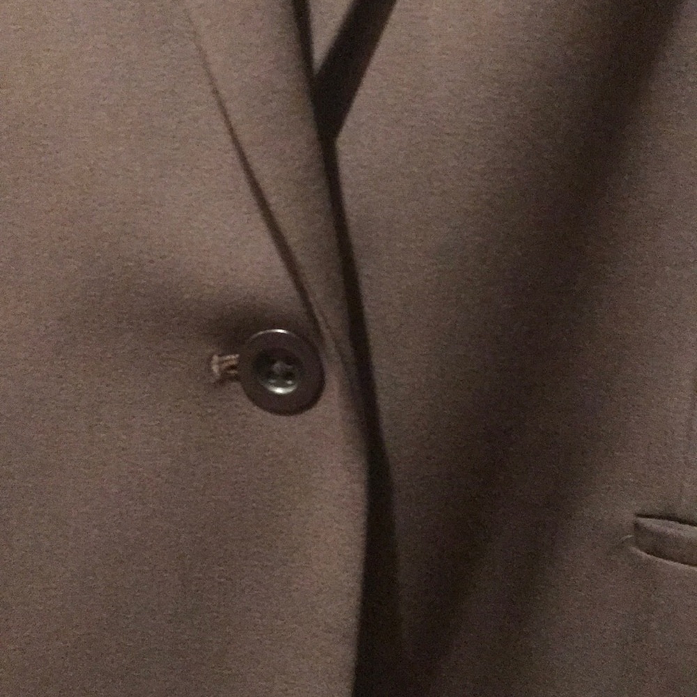 Tahari Blazer - Picture 3 of 3